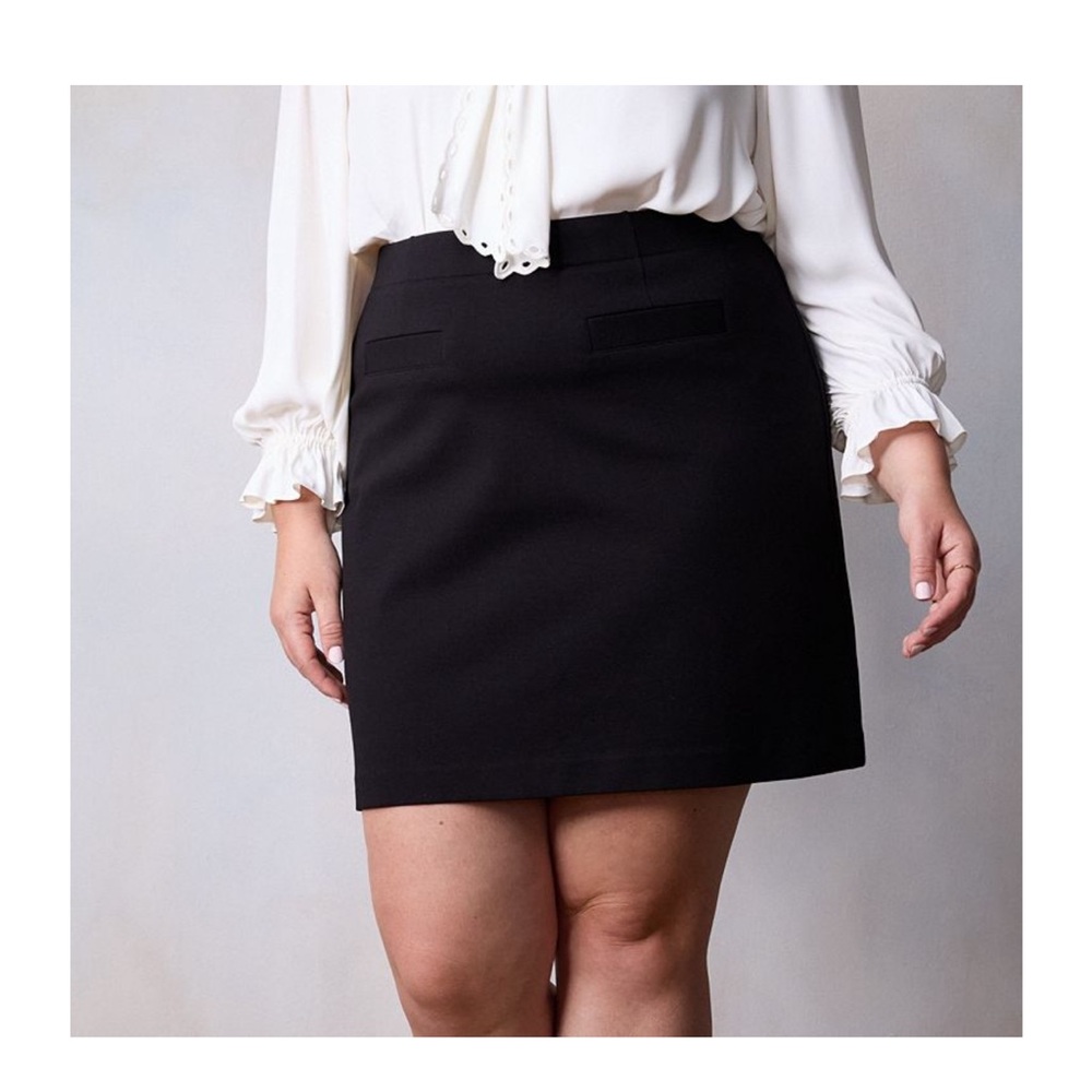 LC Lauren Conrad Black Mini Skirt